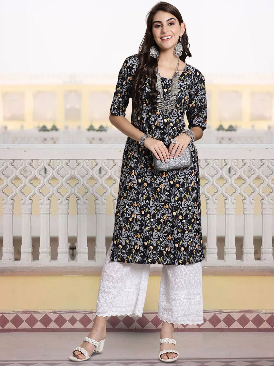 

7Threads Floral Printed Straight Kurta, Black