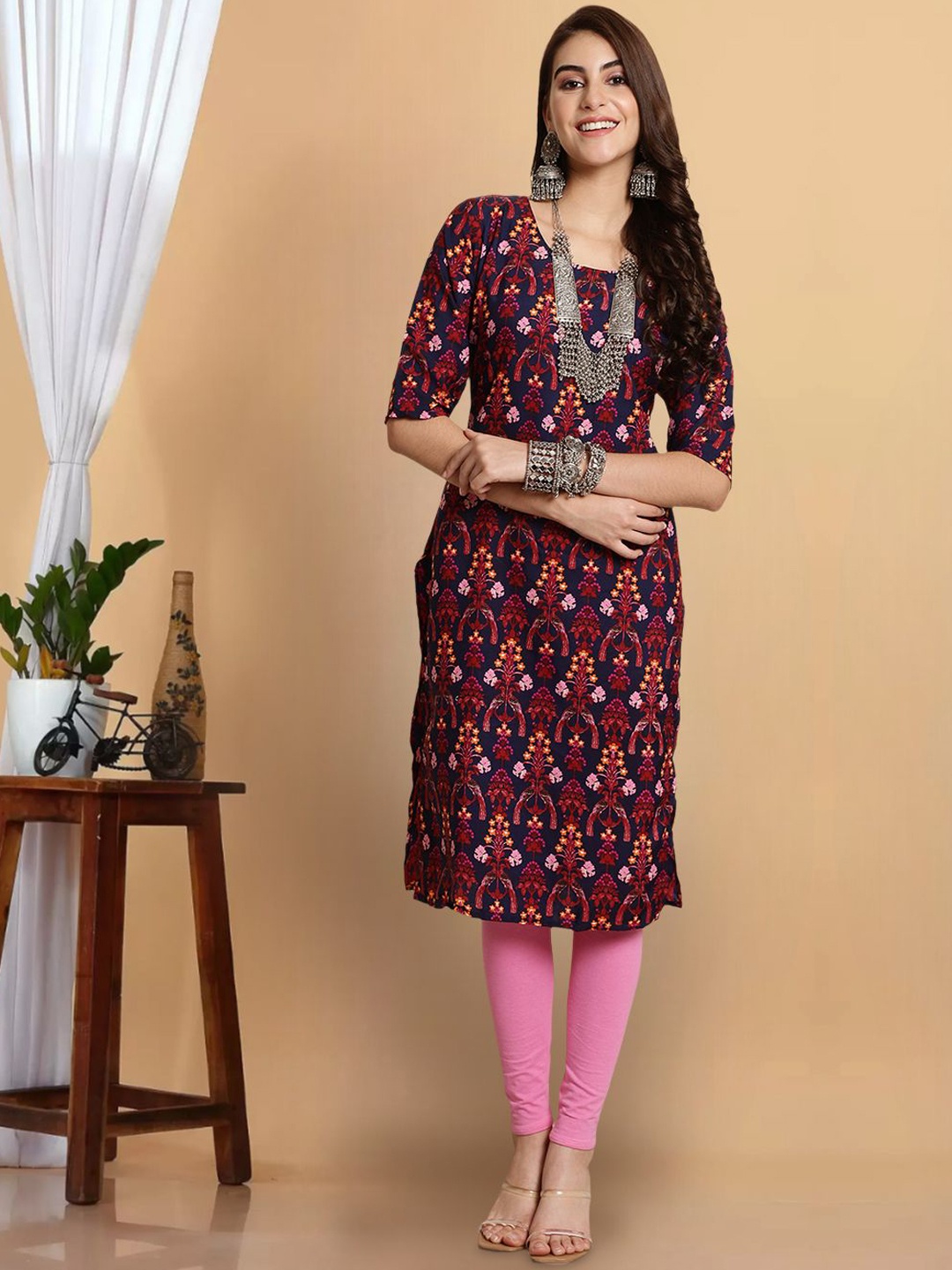 

7Threads Floral Printed Round Neck Straight Kurta, Navy blue