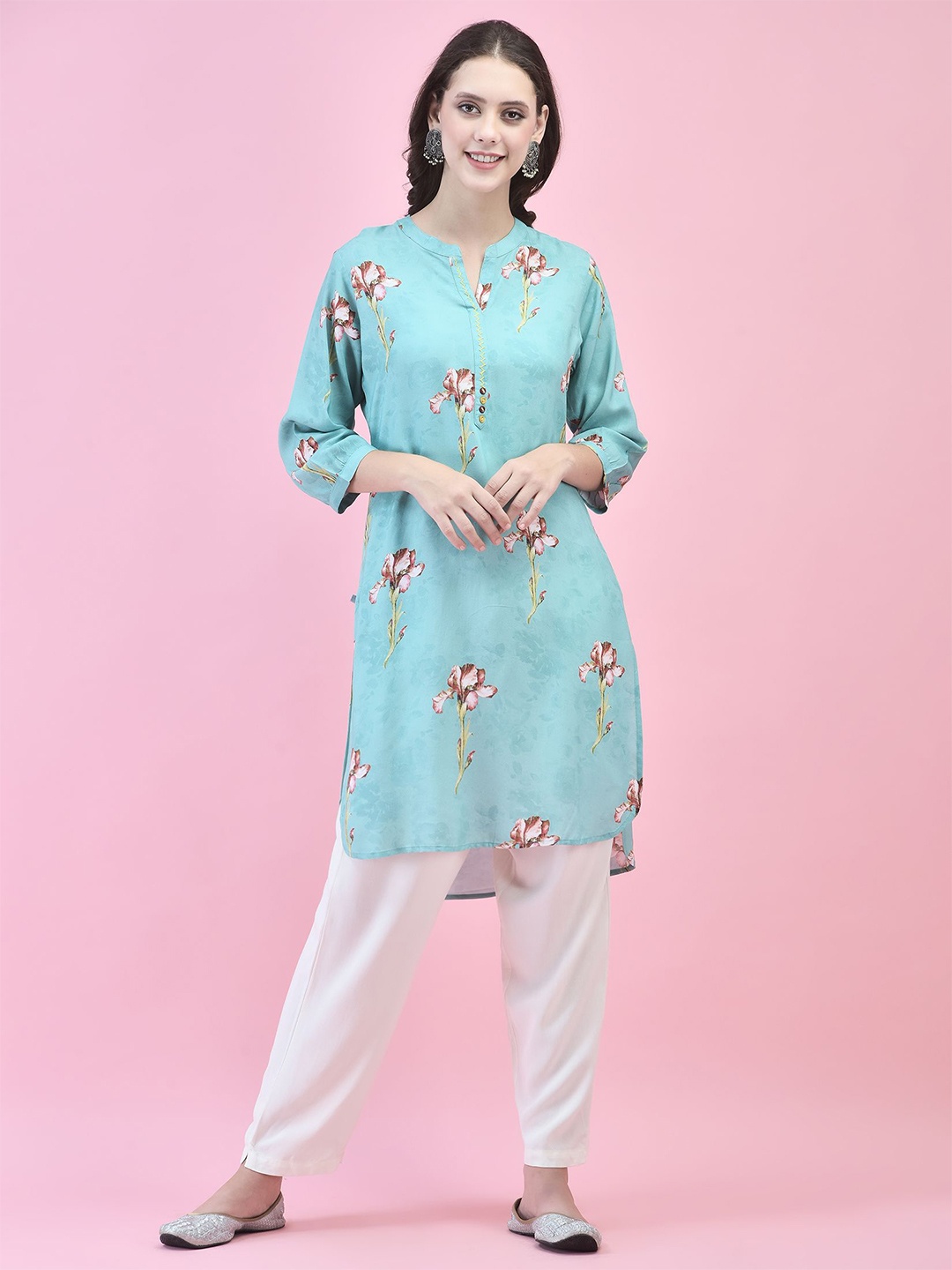 

Shree Floral Printed Straight Kurtas, Turquoise blue