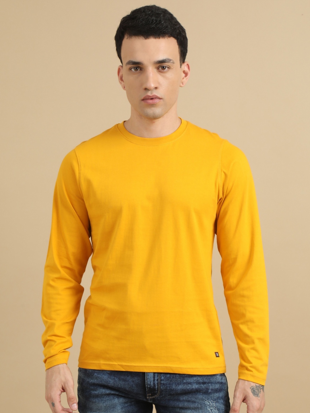 

Bushirt Men Solid Round Neck Cotton T-Shirt, Mustard