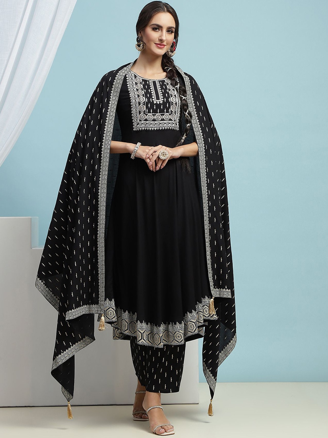 

Khushal K Ethnic Motifs Yoke Design Thread Work Kurta with Palazzos & Dupatta, Black
