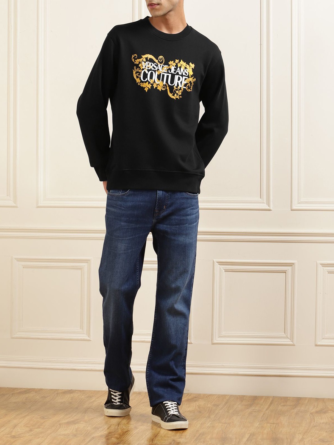 

Versace Jeans Couture Men Printed Sweatshirt, Black