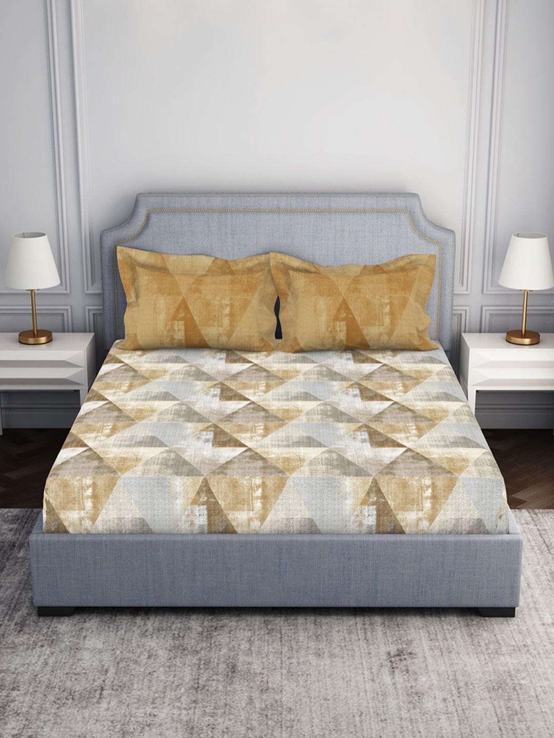 

SPACES Brown & Grey Geometric Cotton 144 TC Queen Bedsheet with 2 Pillow Covers