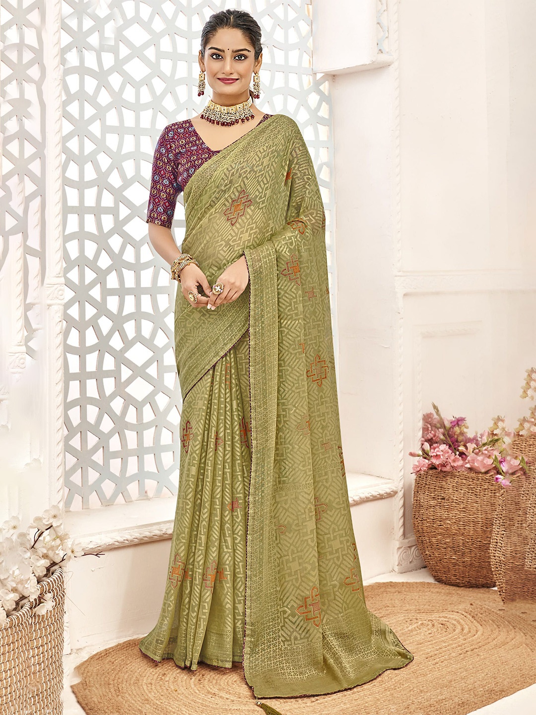 

NIRMAL CREATION Geometric Printed Pure Silk Saree, Green