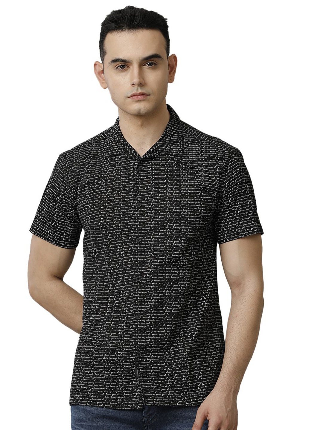 

Voi Jeans Men Slim Fit Opaque Printed Casual Shirt, Black