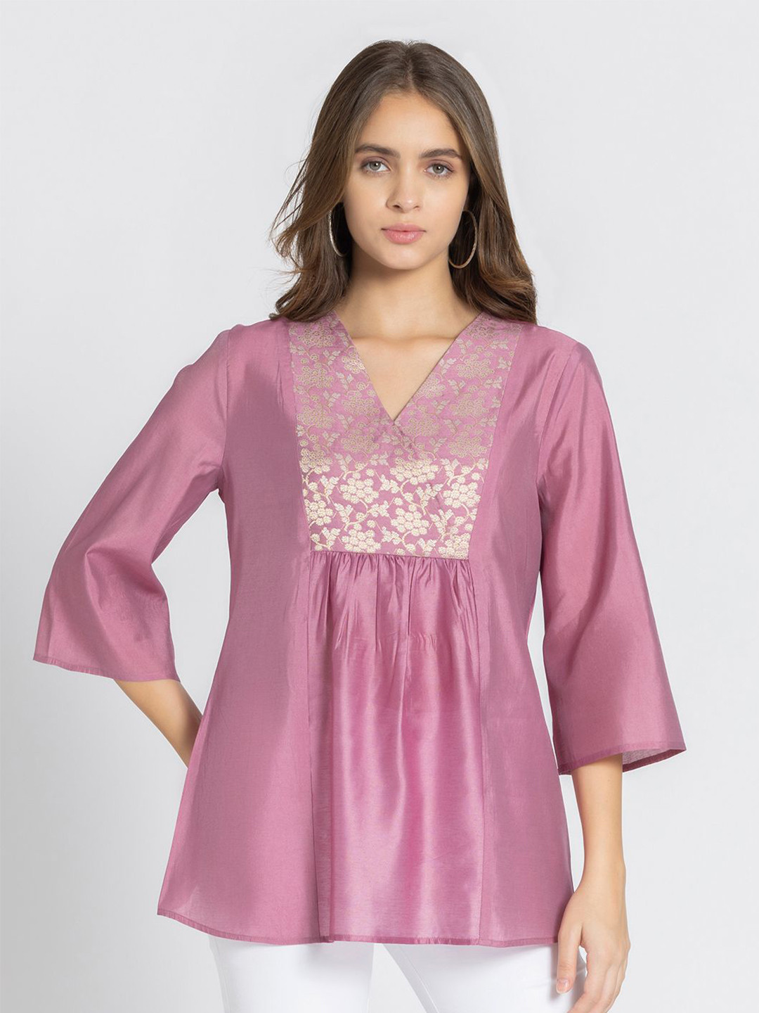 

SHAYE Floral Embroidered V-Neck Brocade Panelled Kurti, Mauve
