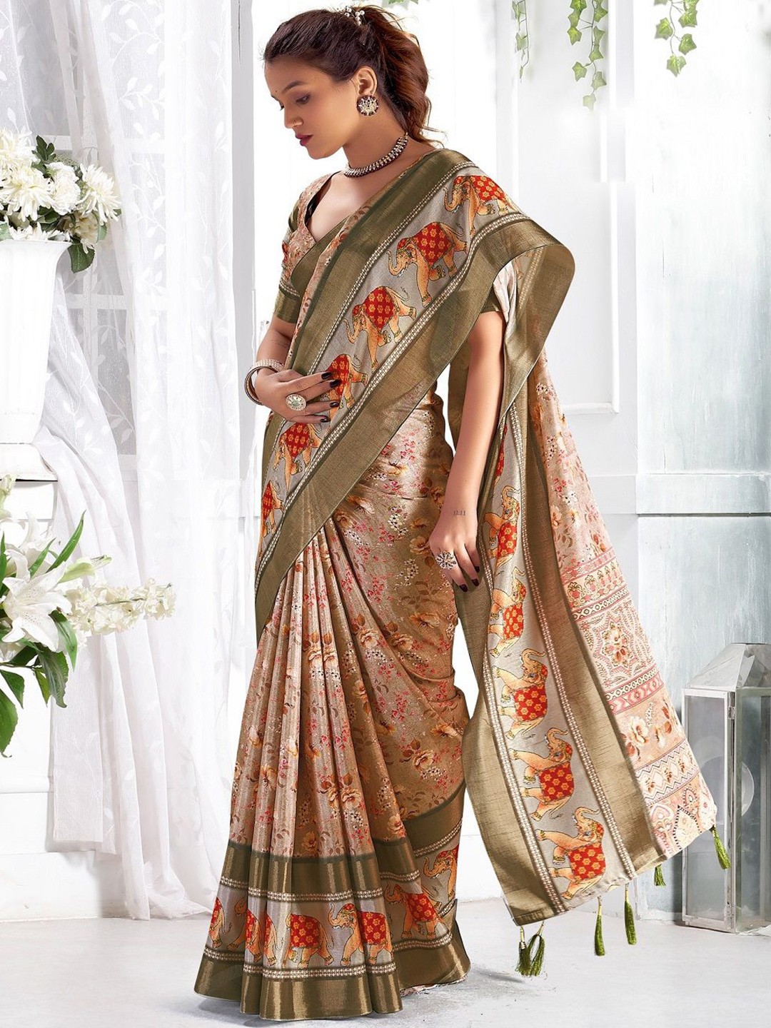 

Stylum Floral Tussar Saree, Beige