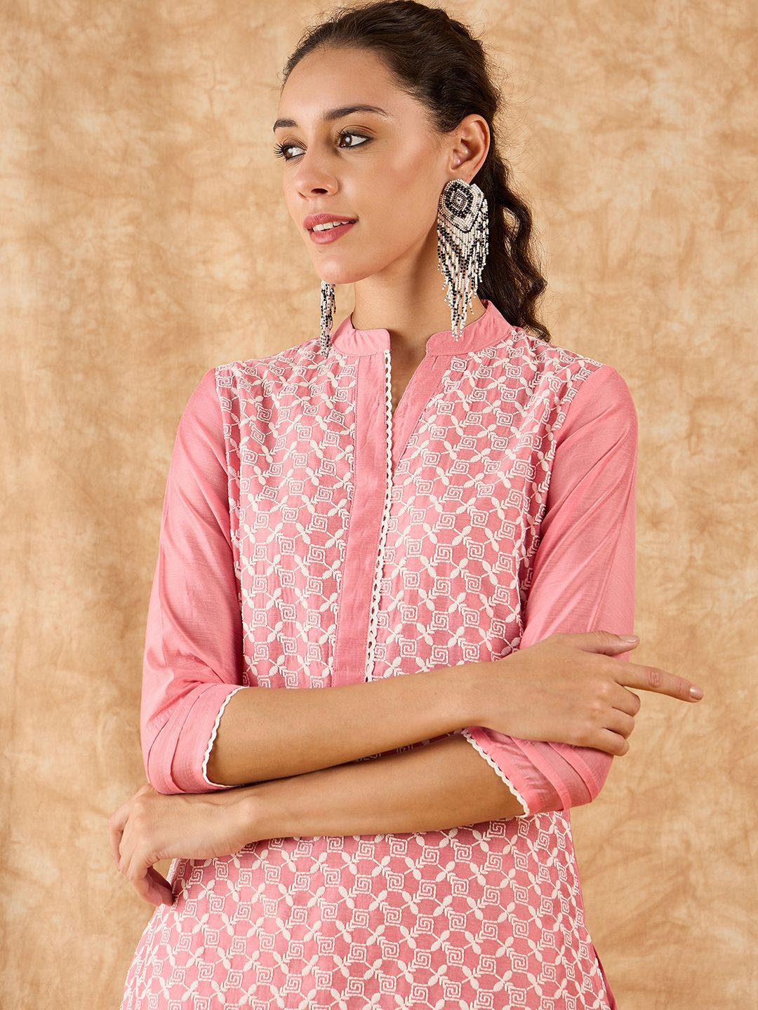 

Indo Era Ethnic Motifs Embroidered Straight Thread Work Kurta with Palazzos, Pink