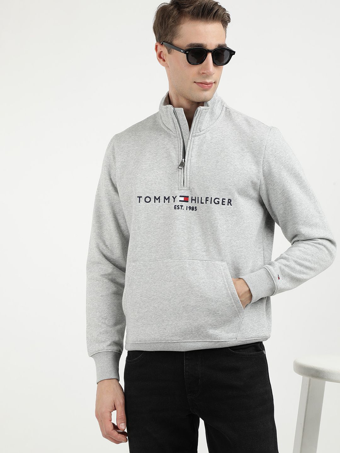 

Tommy Hilfiger Men Sweatshirt, Grey