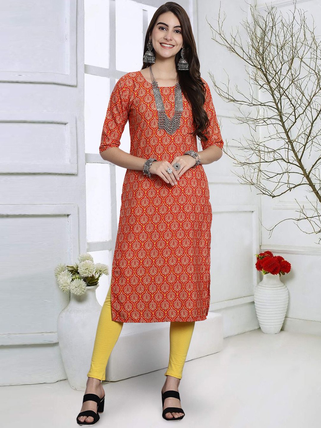 

7Threads Ethnic Motifs Printed Round Neck Crepe Straight Kurta, Orange