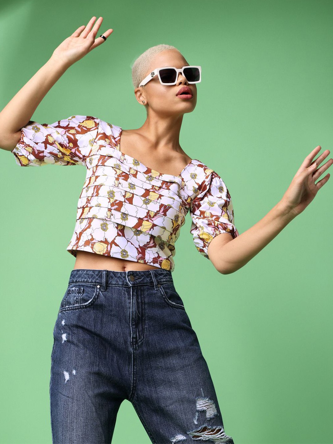 

PURVAJA Floral Print Crop Top, Brown