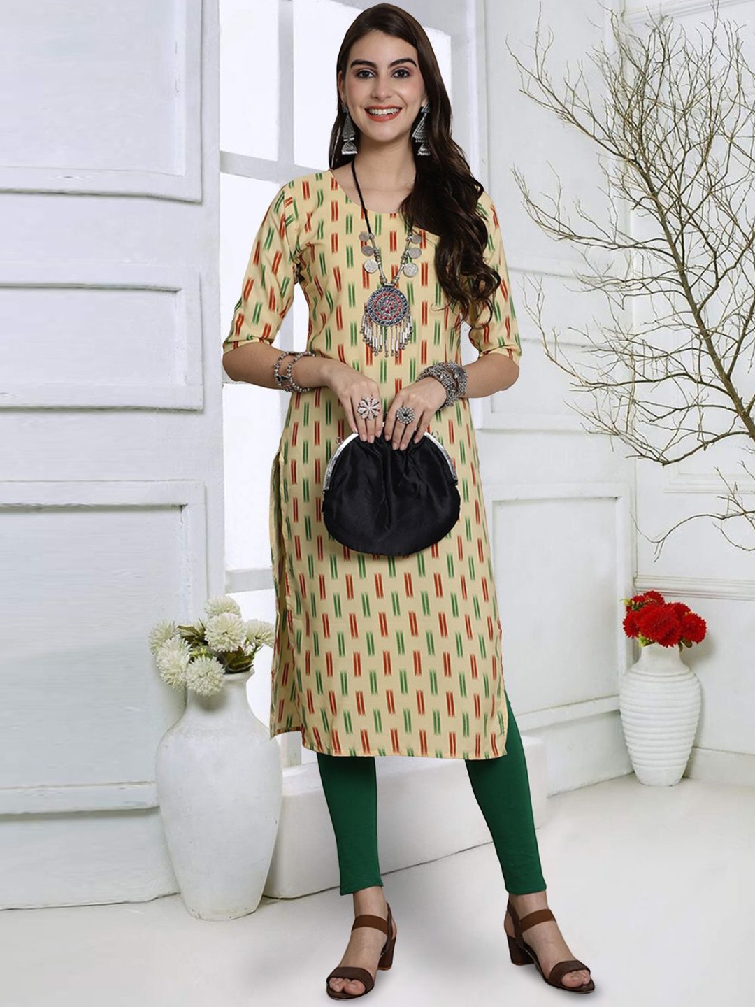 

7Threads Geometric Printed Round Neck Straight Kurta, Cream