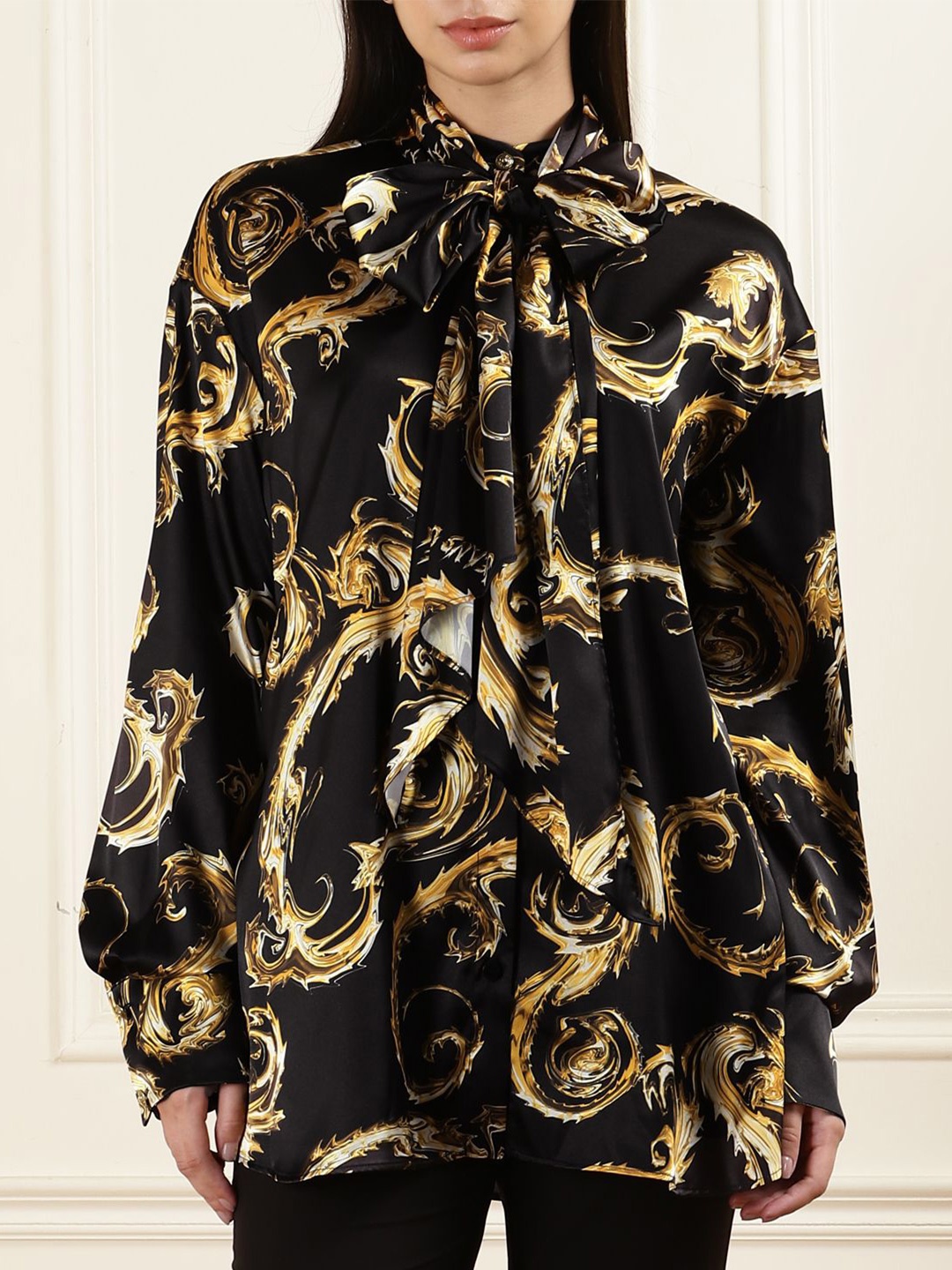 

Versace Jeans Couture Women Slim Fit Floral Opaque Printed Casual Shirt, Black