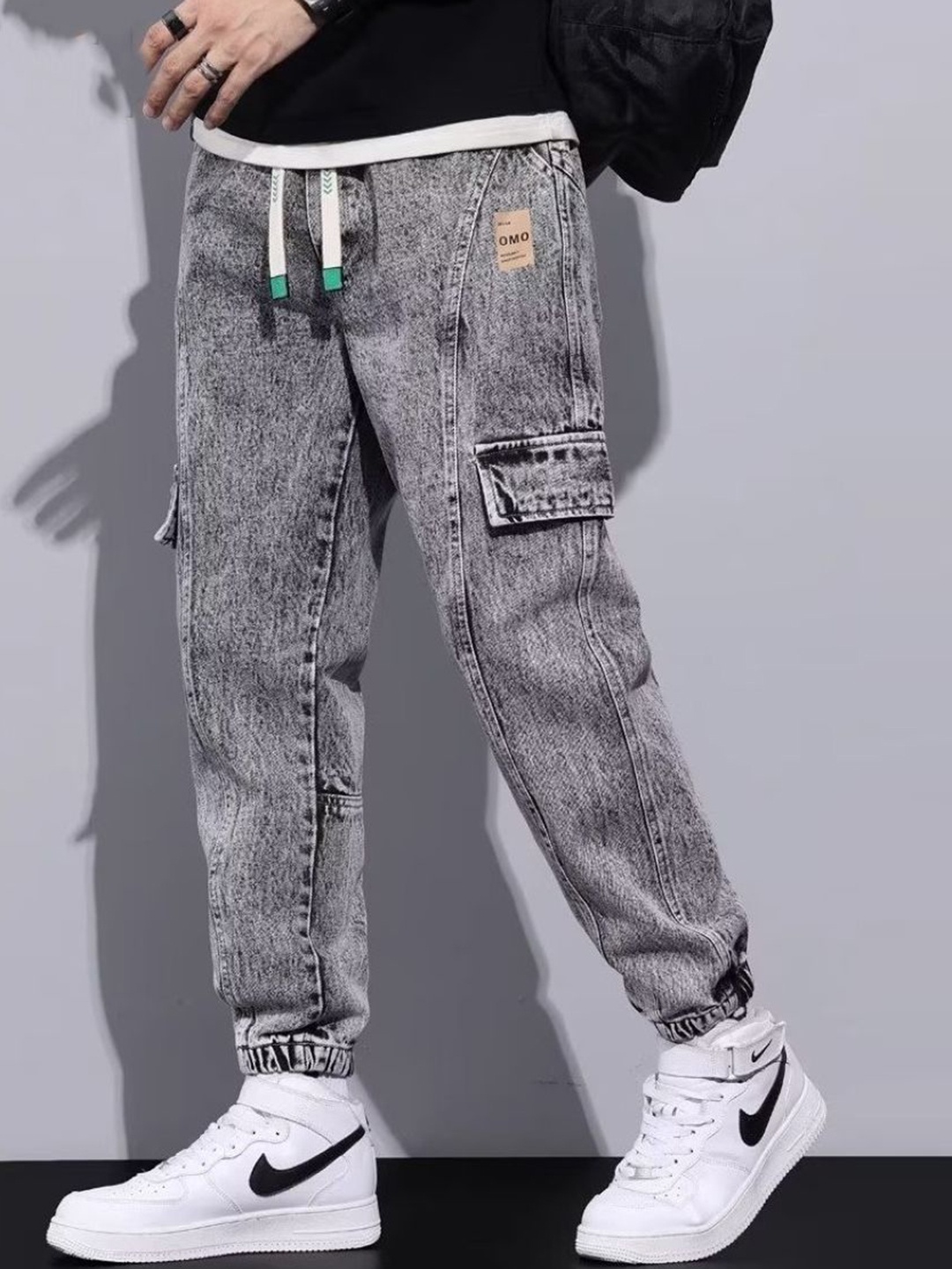 

StyleCast Men Heavy Fade Denim Jogger Jeans, Grey