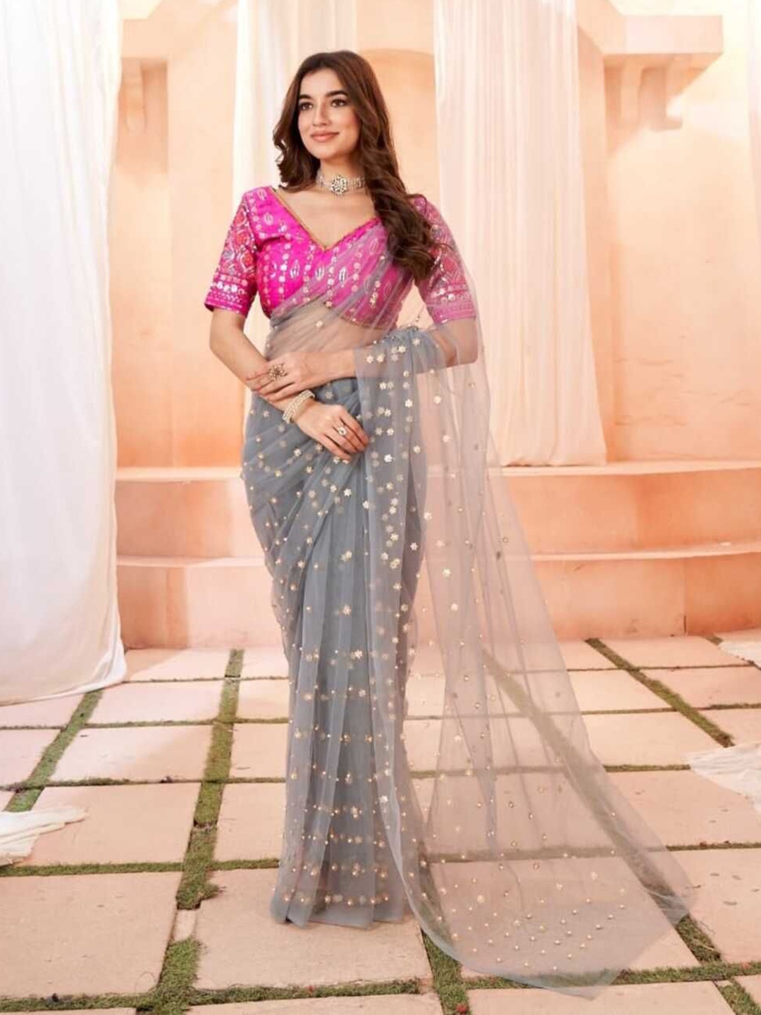 

SANJANA SILK Embellished Sequinned Net Saree, Grey