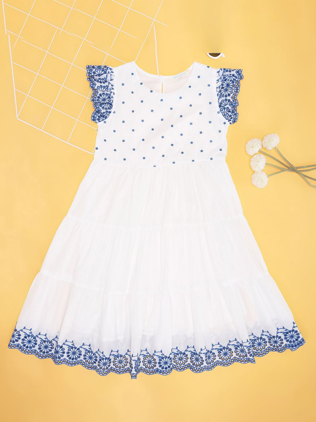 

AKKRITI BY PANTALOONS Girls Flutter Sleeve Fit & Flare Dress, Off white