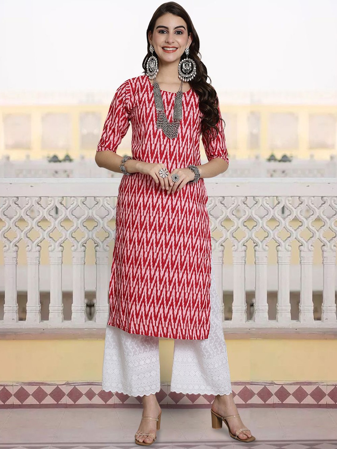 

7Threads Geometric Printed Round Neck Straight Kurta, Red