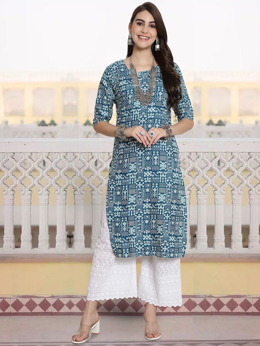 

7Threads Ethnic Motifs Printed Round Neck Straight Kurta, Blue