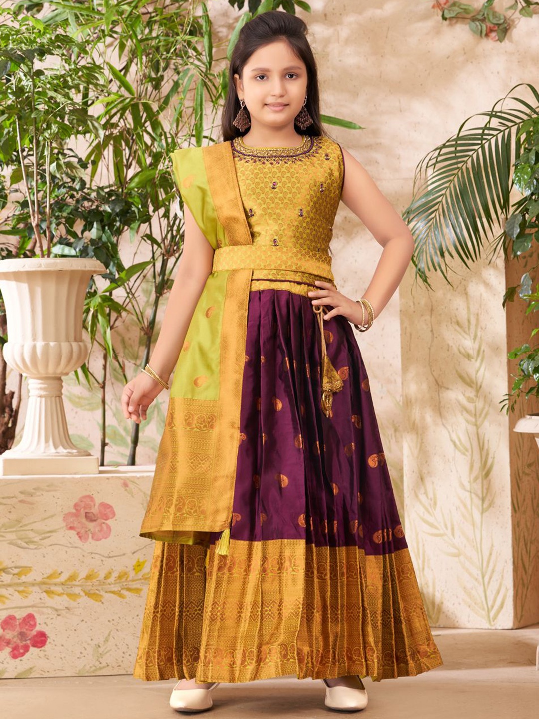 

Aarika Girls Ready to Wear Lehenga & Blouse With Dupatta, Lime green