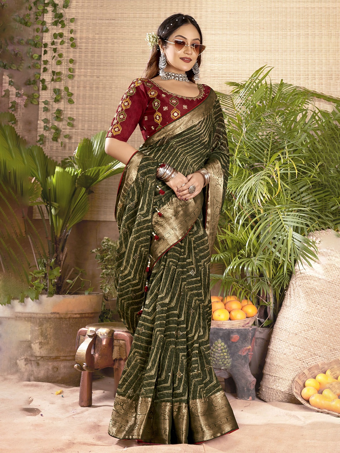 

NIRMAL CREATION Ethnic Motifs Zari Pure Silk Saree, Green