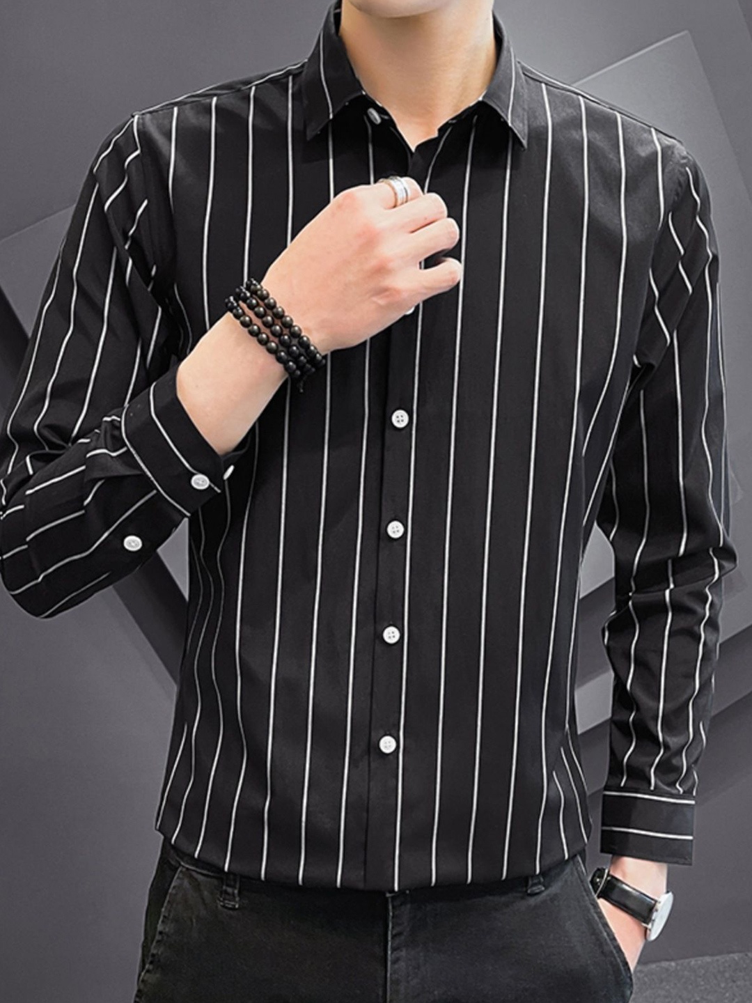 

StyleCast Men Slim Fit Opaque Striped Formal Shirt, Black