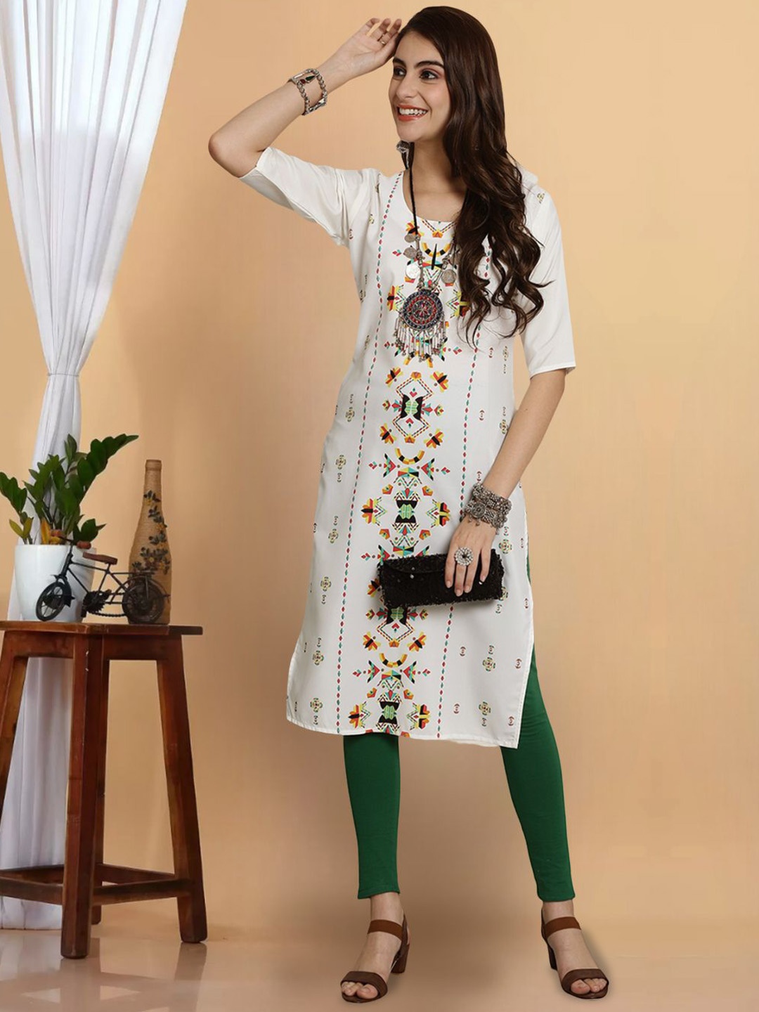 

7Threads Geometric Printed Round Neck Straight Kurta, White