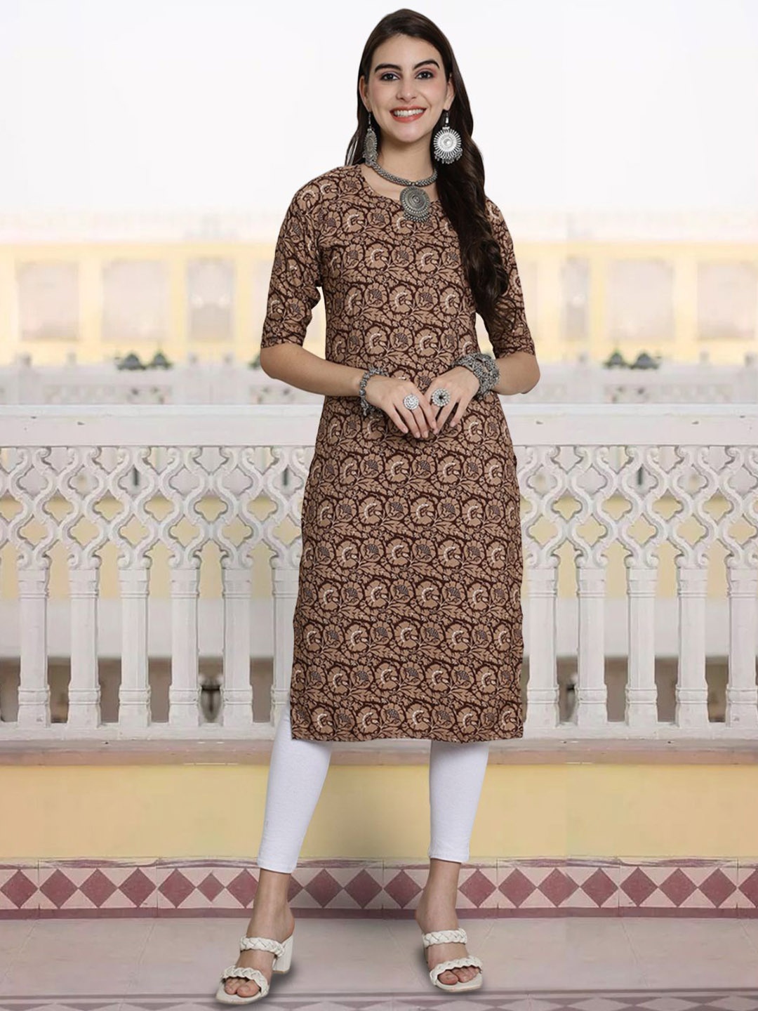 

7Threads Floral Printed Round Neck Straight Kurta, Brown