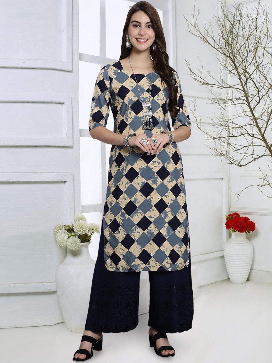 

7Threads Geometric Printed Round Neck Straight Kurta, Black