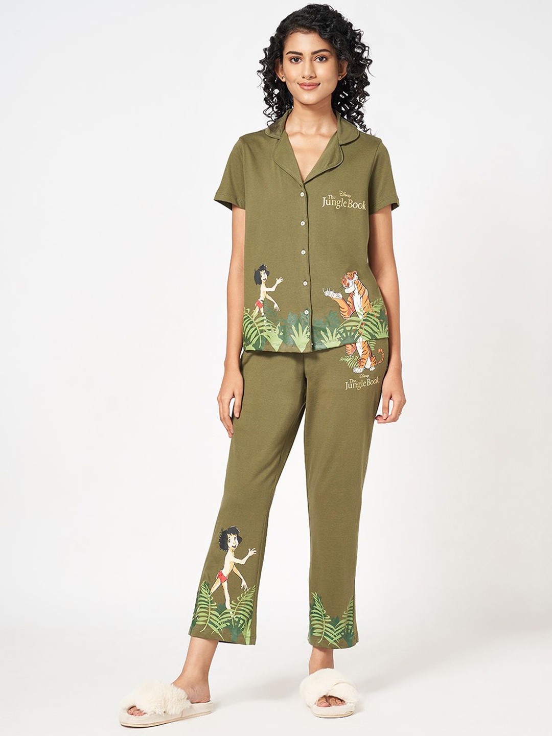 

Dreamz by Pantaloons Women Cotton Printed Night suit, Olive