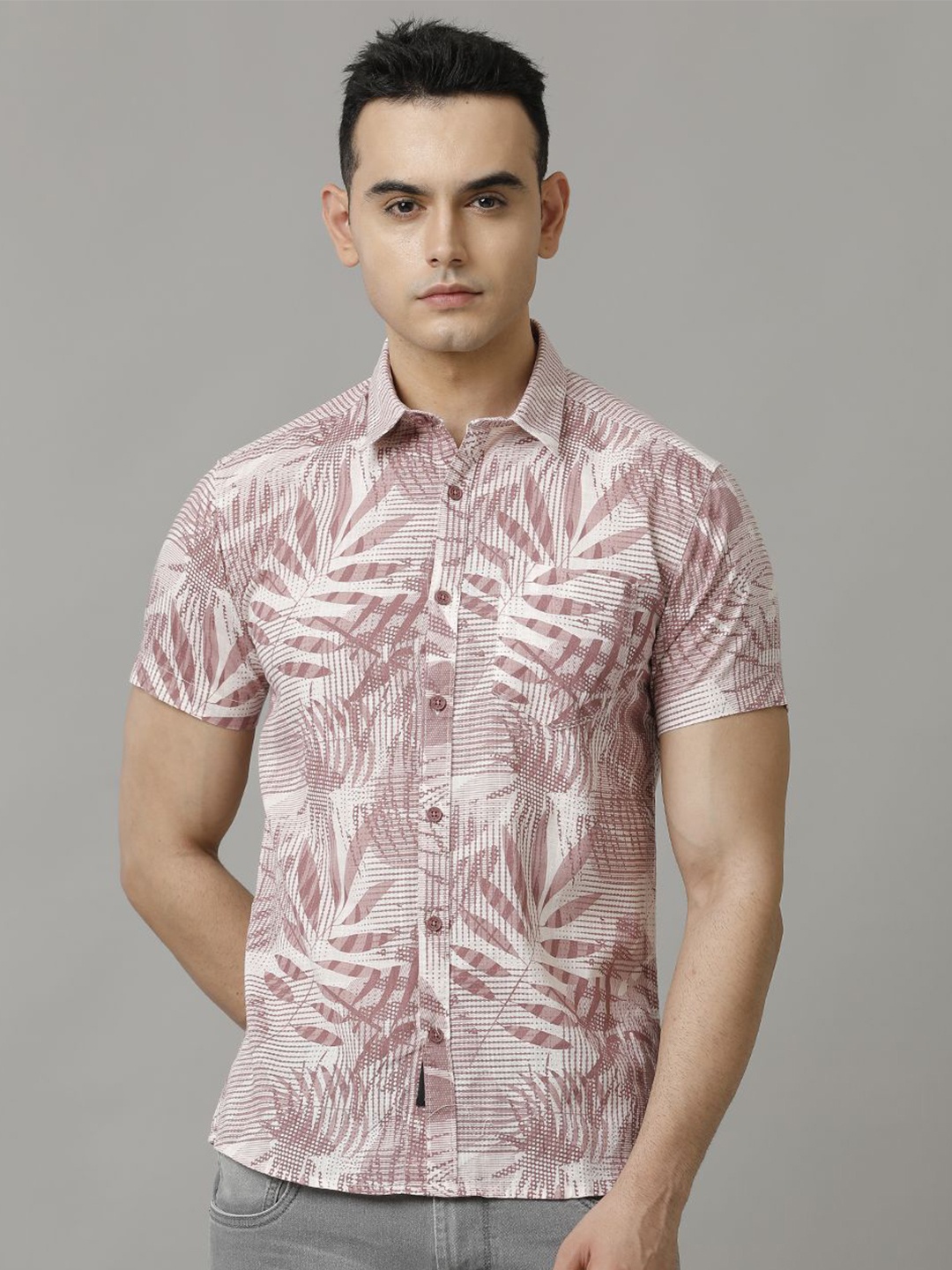

Voi Jeans Men Slim Fit Floral Opaque Printed Casual Shirt, Rose