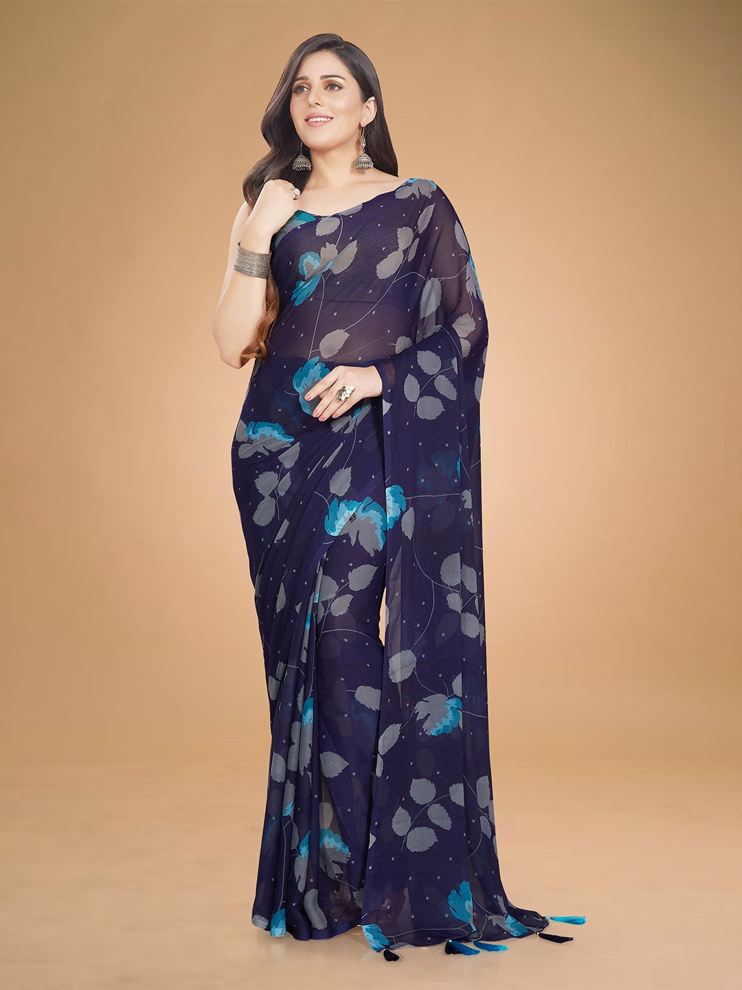 

Rani Saahiba Floral Printed Saree, Navy blue