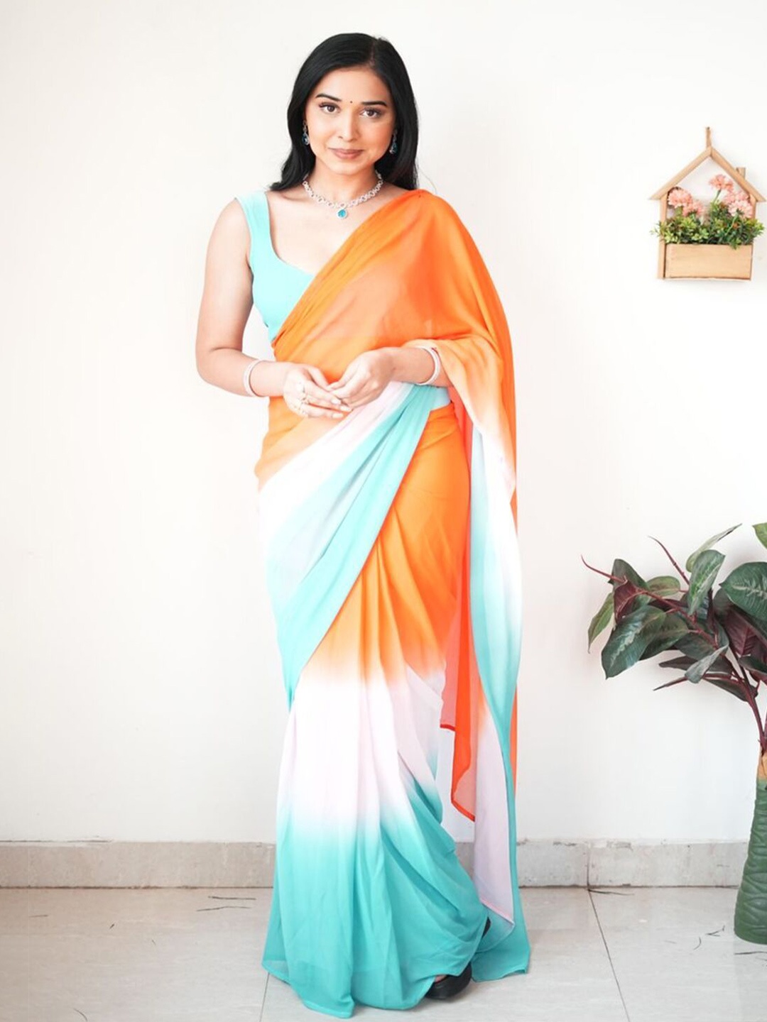 

Sanwariya Silk Ombre Pure Georgette Saree, Orange