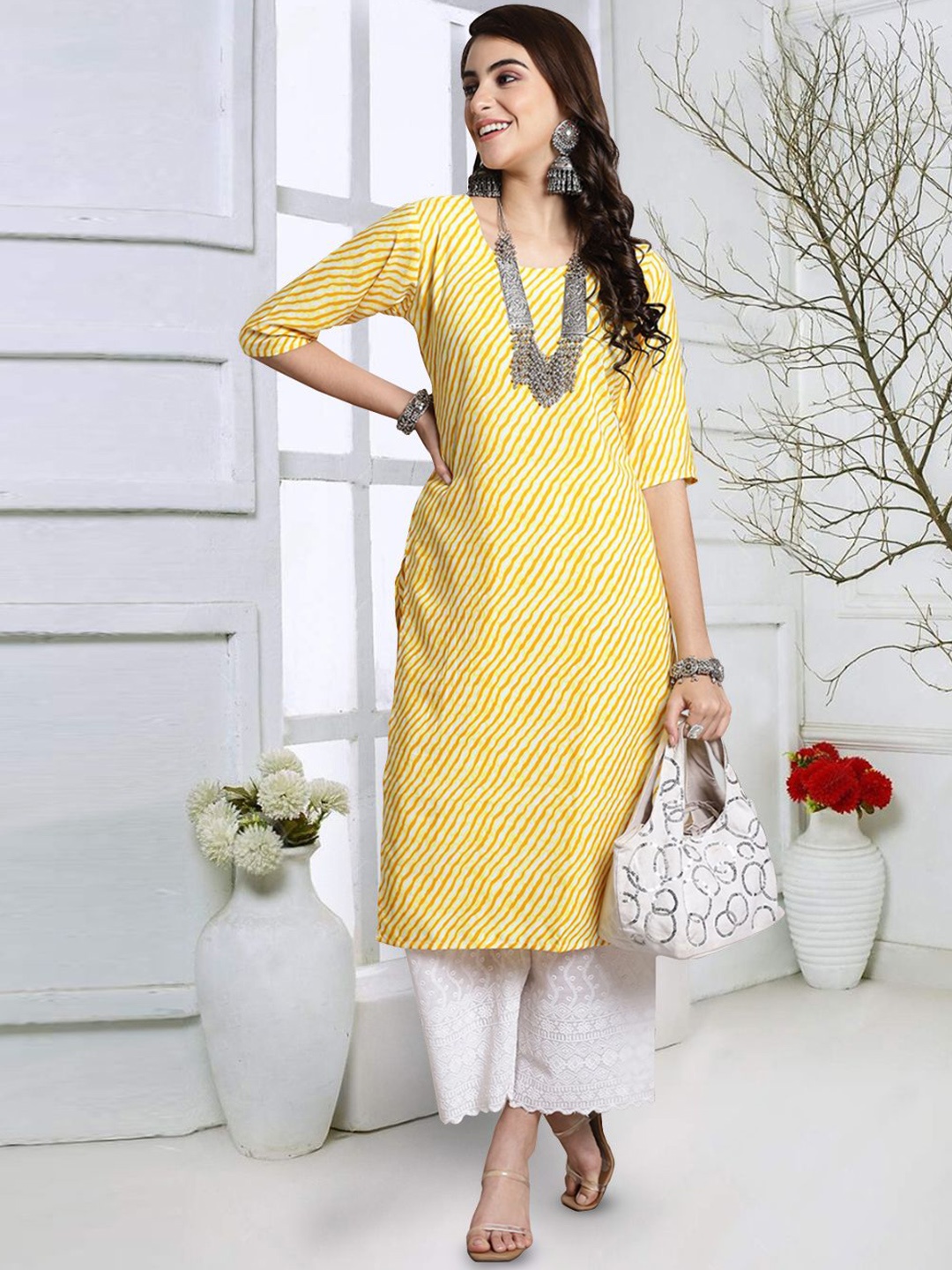 

7Threads Leheriya Printed Round Neck Regular Crepe Straight Kurta, Yellow