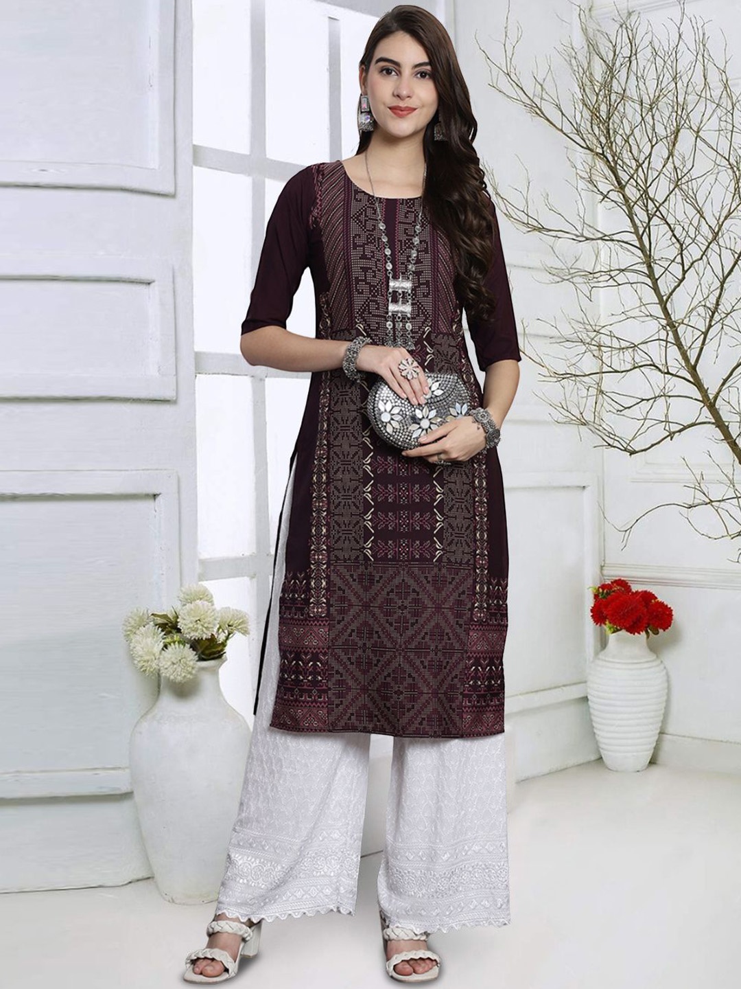 

7Threads Floral Printed Round Neck Straight Kurta, Purple