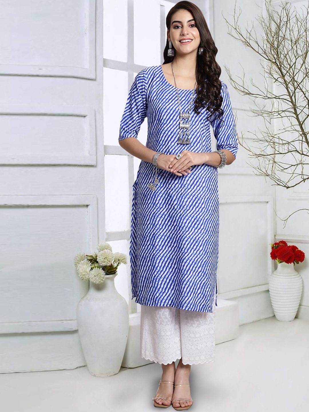 

7Threads Leheriya Printed Crepe Straight Kurta, Blue