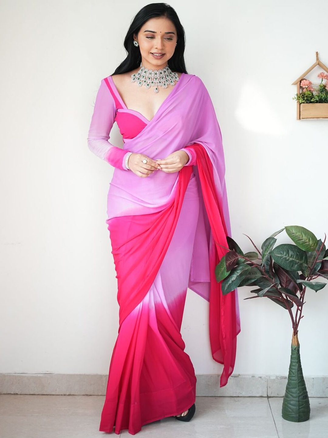 

Sanwariya Silk Colourblocked Zari Pure Georgette Saree, Pink