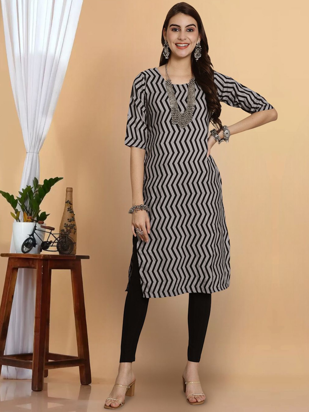 

7Threads Women Striped Flared Sleeves Thread Work Floral Crepe Kurta, Multi