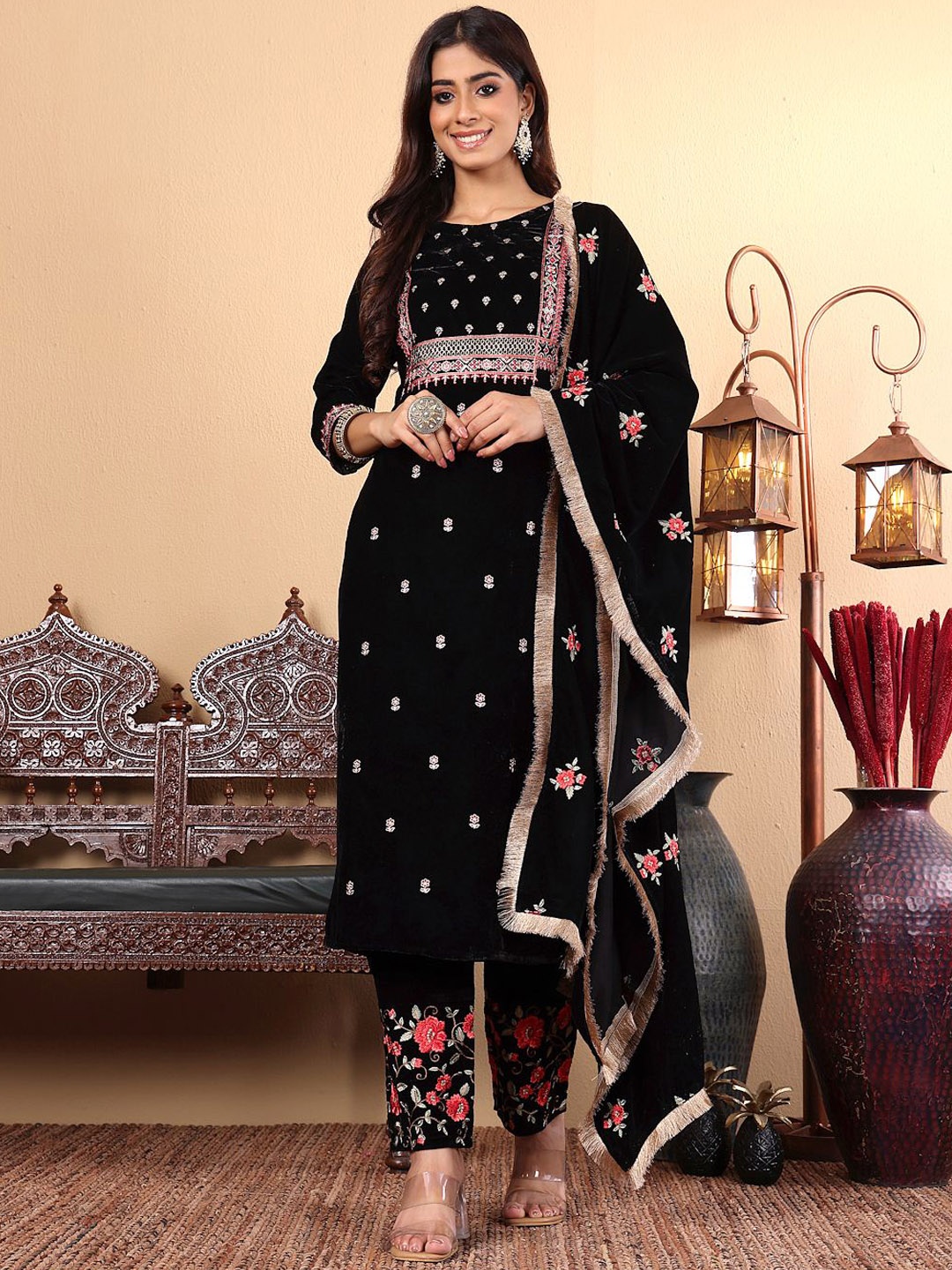 

Varanga Black Floral Embroidered Sequinned Velvet Straight Kurta with Trousers & Dupatta