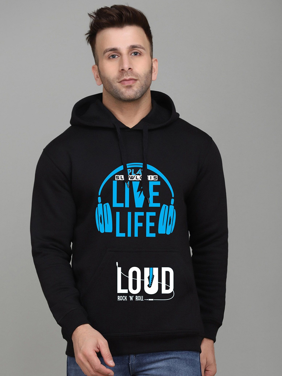 

SLOWLORIS Men Typography Printed Hooded Sweatshirt, Black