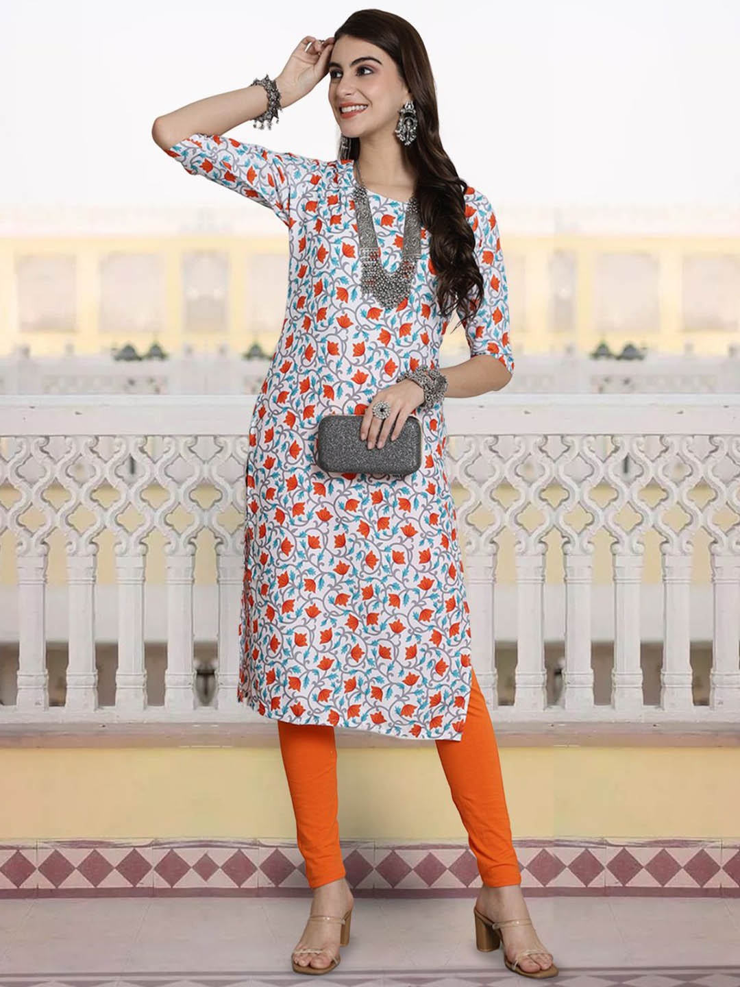 

7Threads Floral Printed Round Neck Short Sleeves Straight Kurta, White