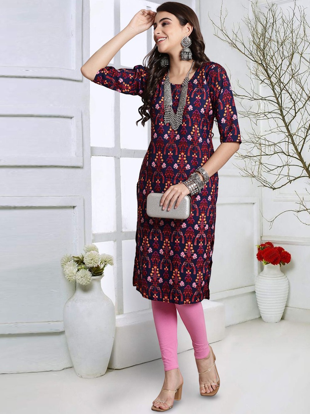 

7Threads Ethnic Motifs Printed Round Neck Regular Crepe Straight Kurta, Maroon