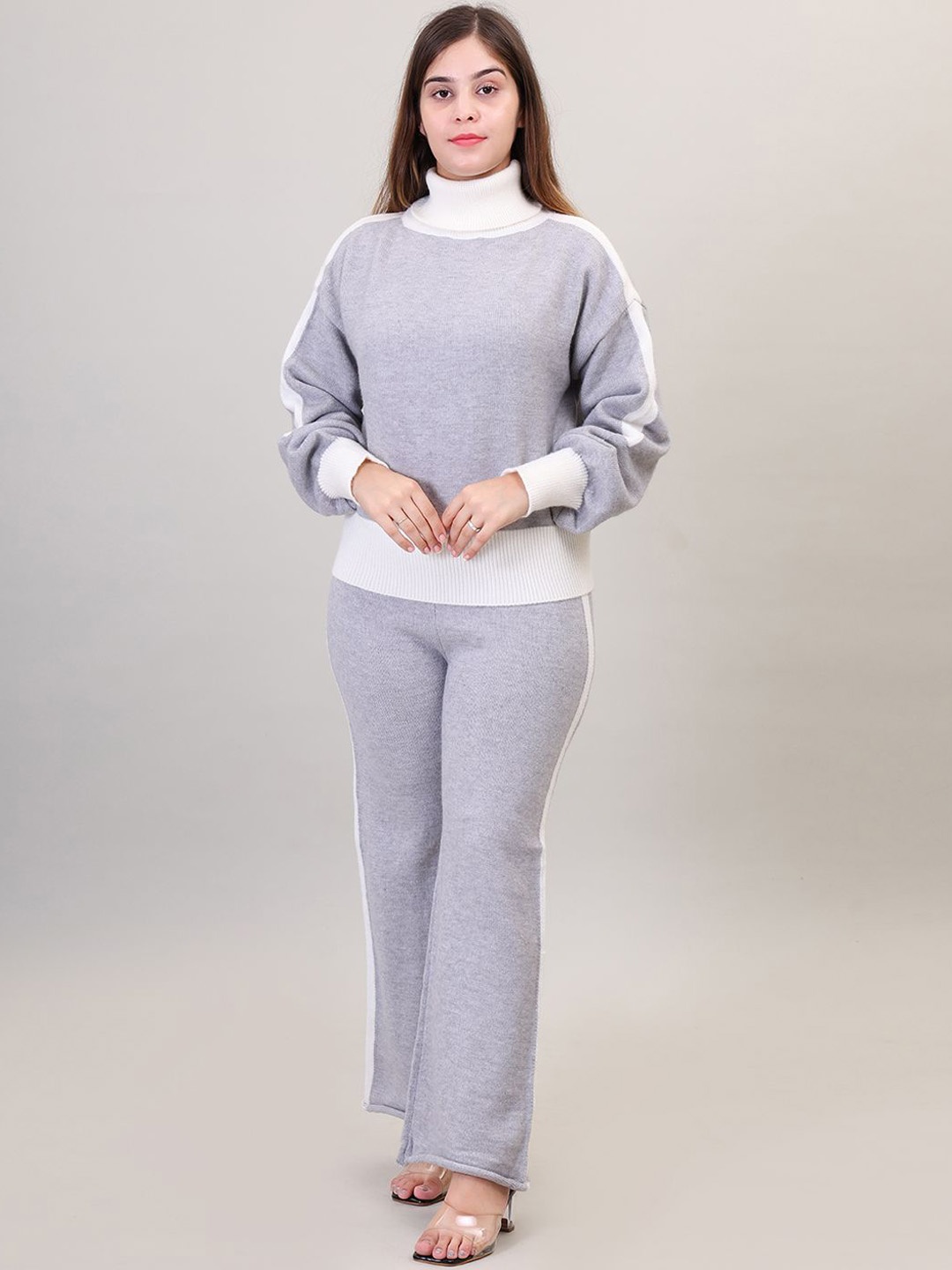 

Camey High Neck Woollen Sweater With Trouser, Grey