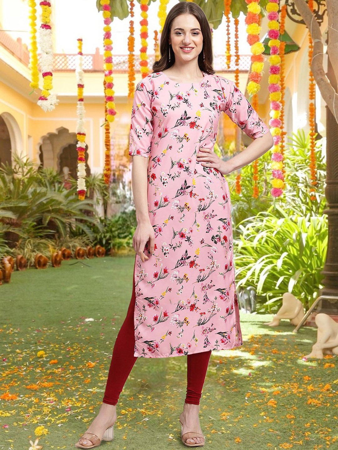 

7Threads Floral Printed Round Neck Crepe Straight Kurta, Pink