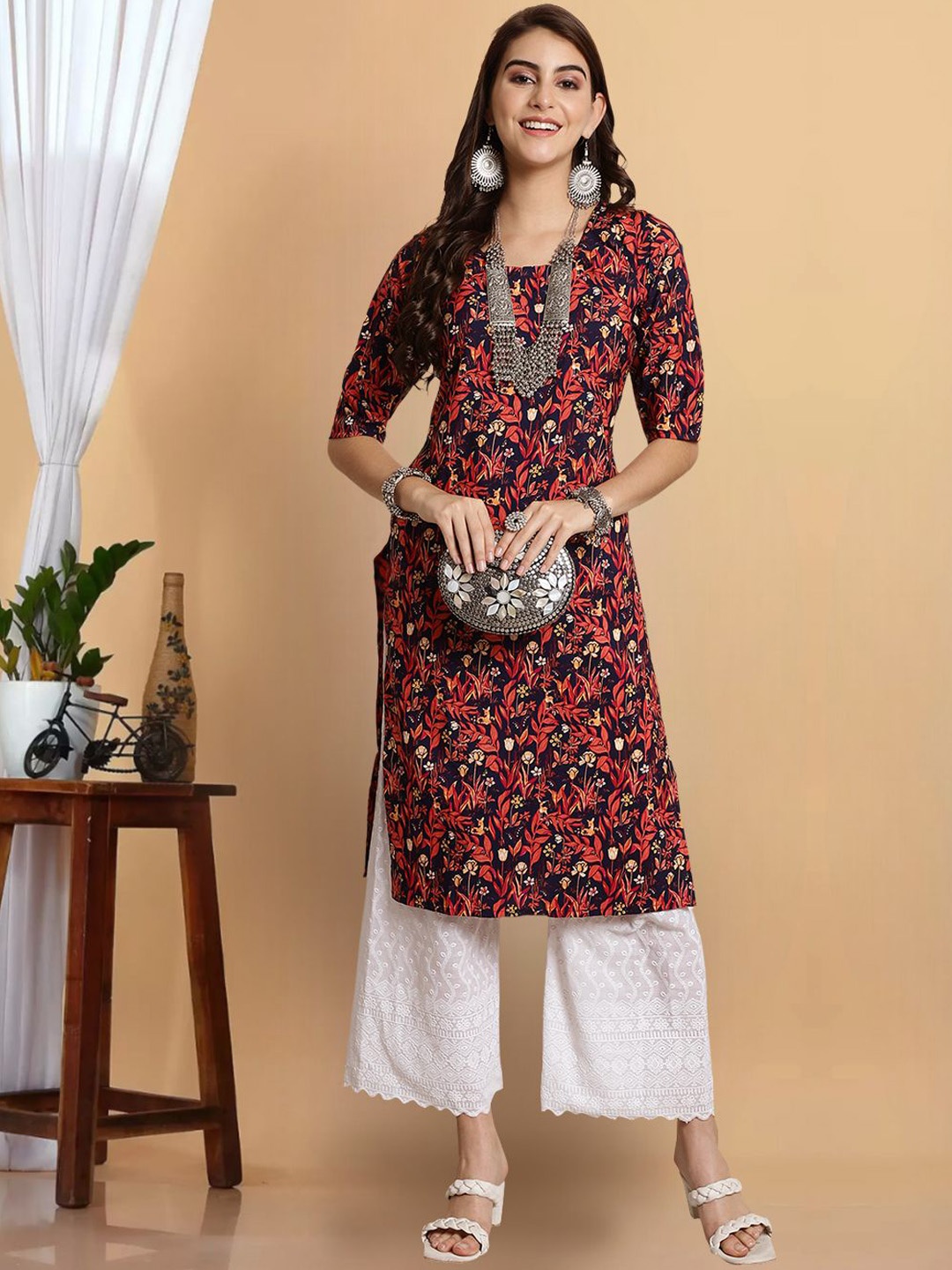 

7Threads Floral Printed Round Neck Straight Kurta, Navy blue