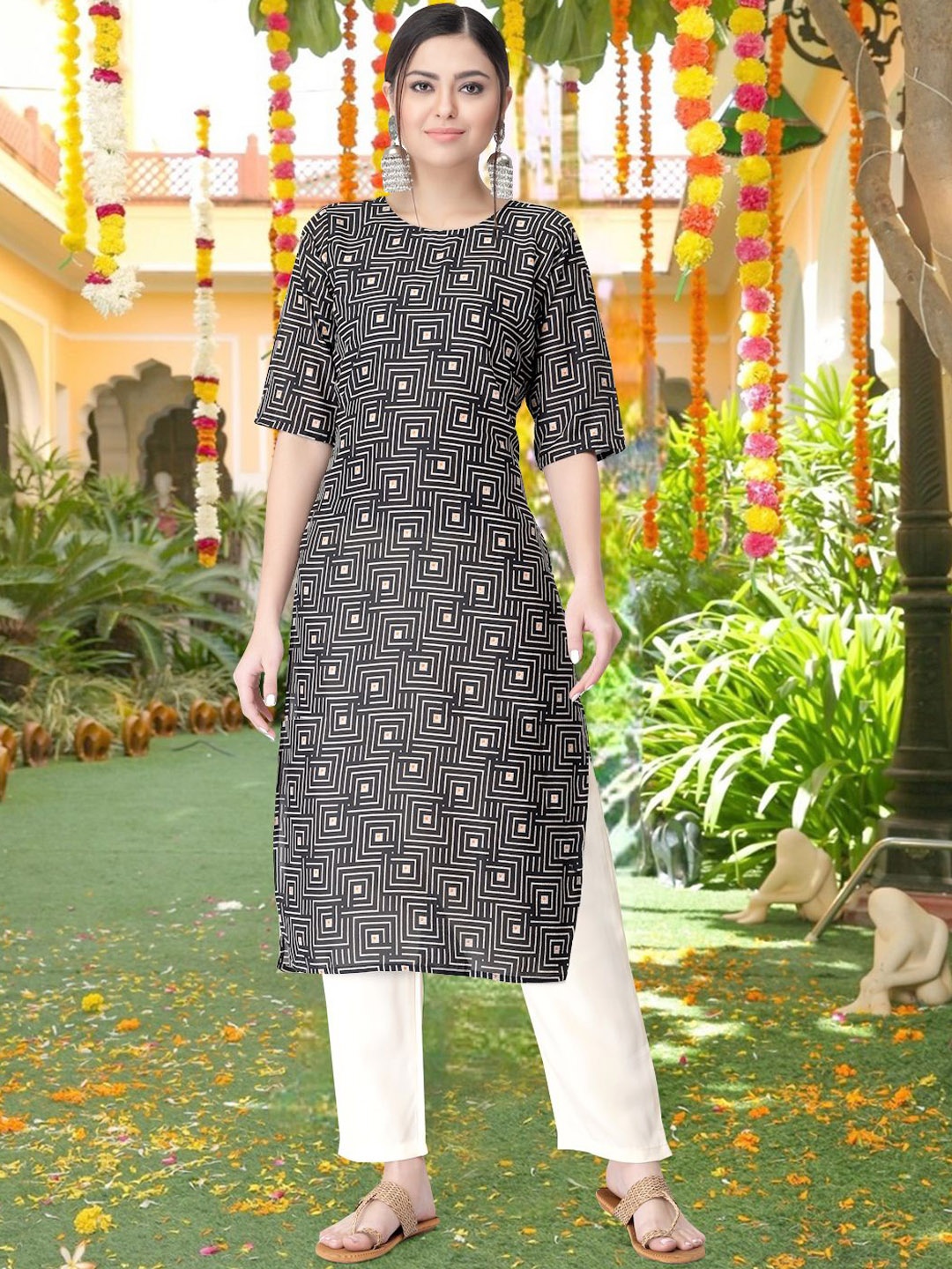 

7Threads Geometric Printed Round Neck Straight Kurta, Black