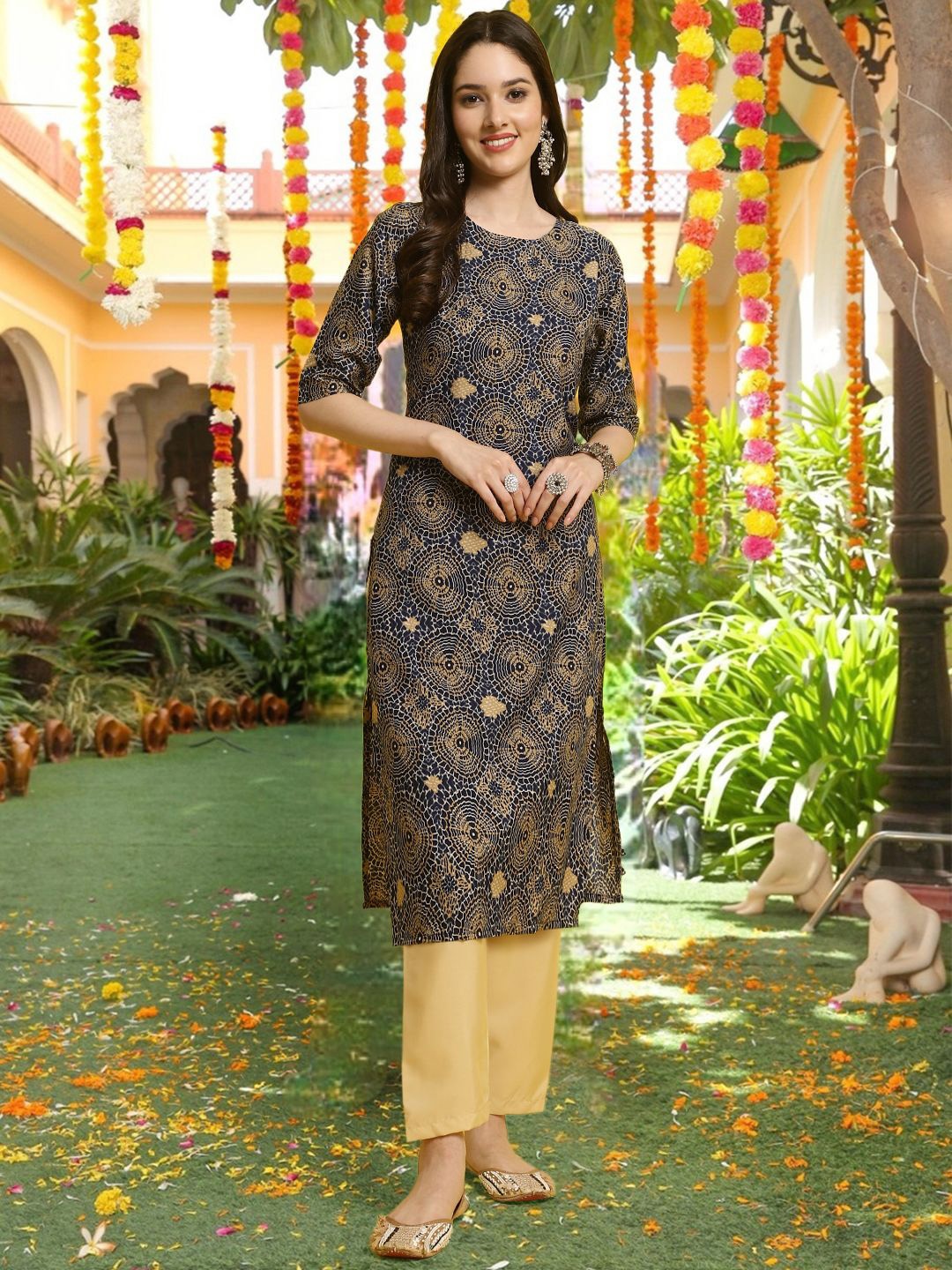 

7Threads Geometric Printed Straight Kurta, Black