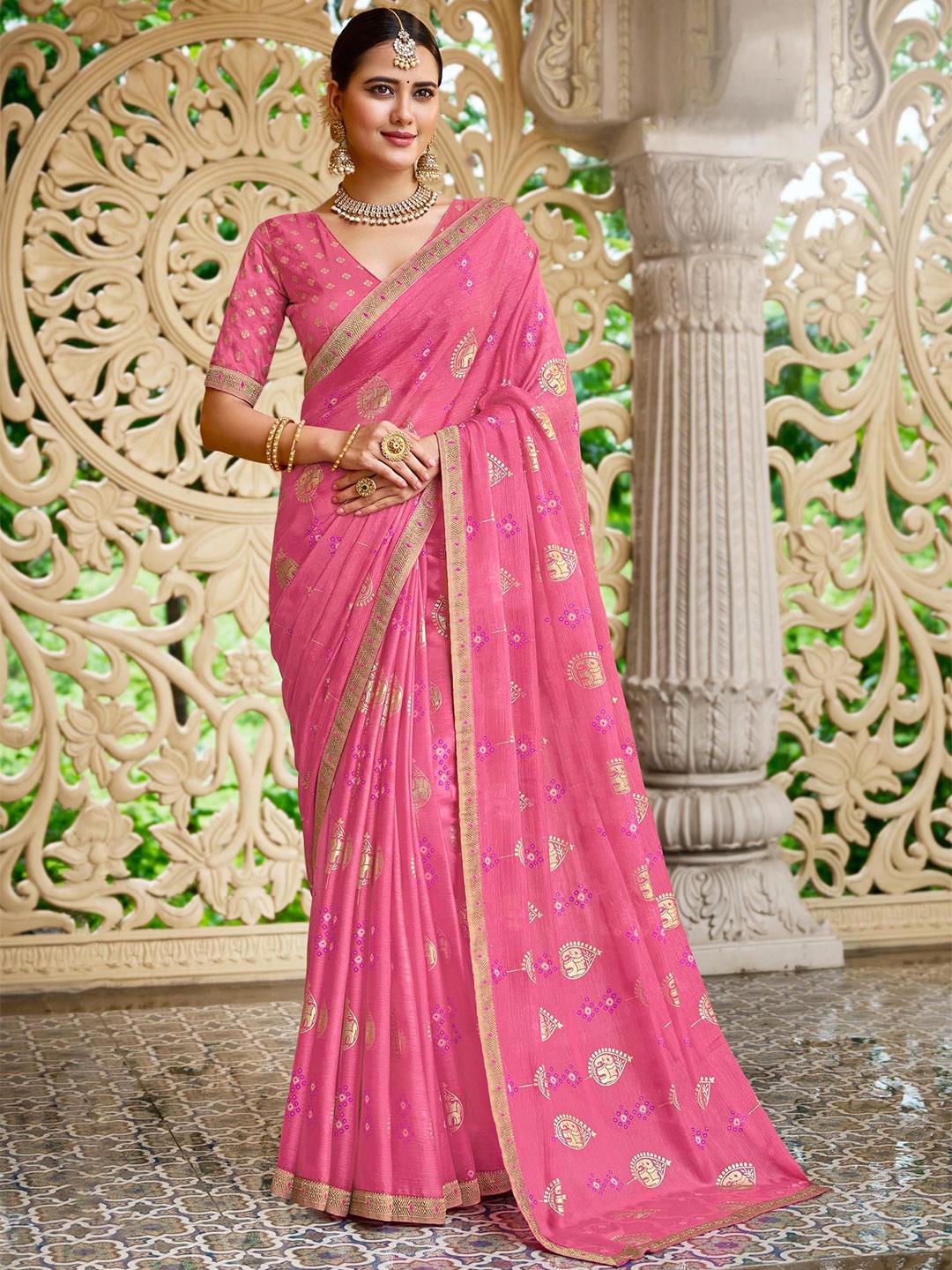 

Laxmipati Ethnic Motifs Poly Chiffon Saree, Pink