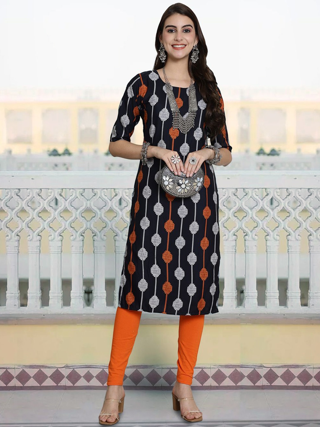 

7Threads Geometric Printed Regular Crepe Straight Kurta, Black