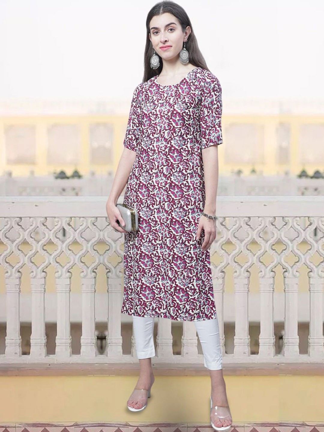 

7Threads Floral Printed Round Neck Straight Kurta, Pink