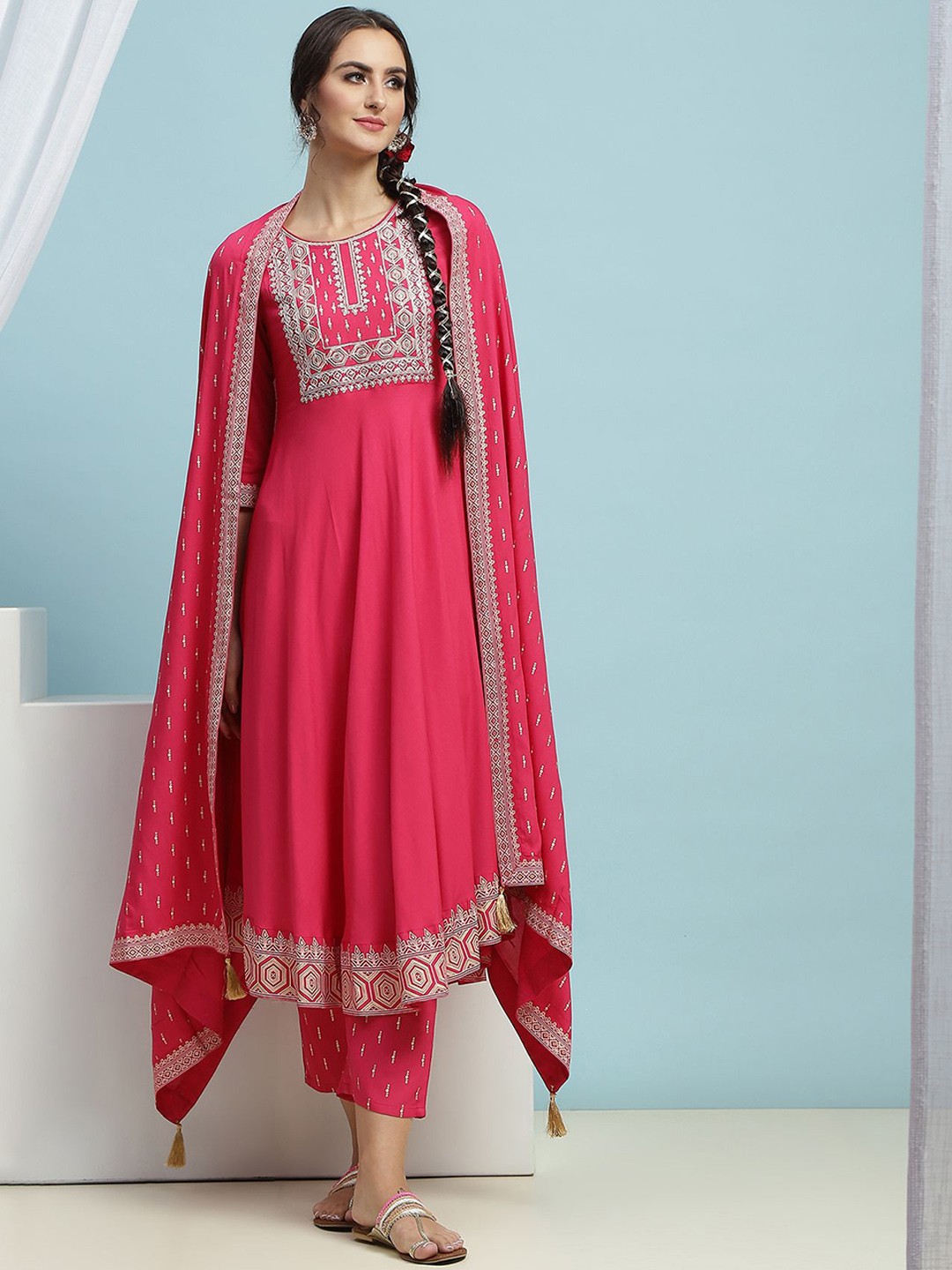 

Khushal K Ethnic Motifs Yoke Design Sequinned Kurta with Trouser & Dupatta, Pink